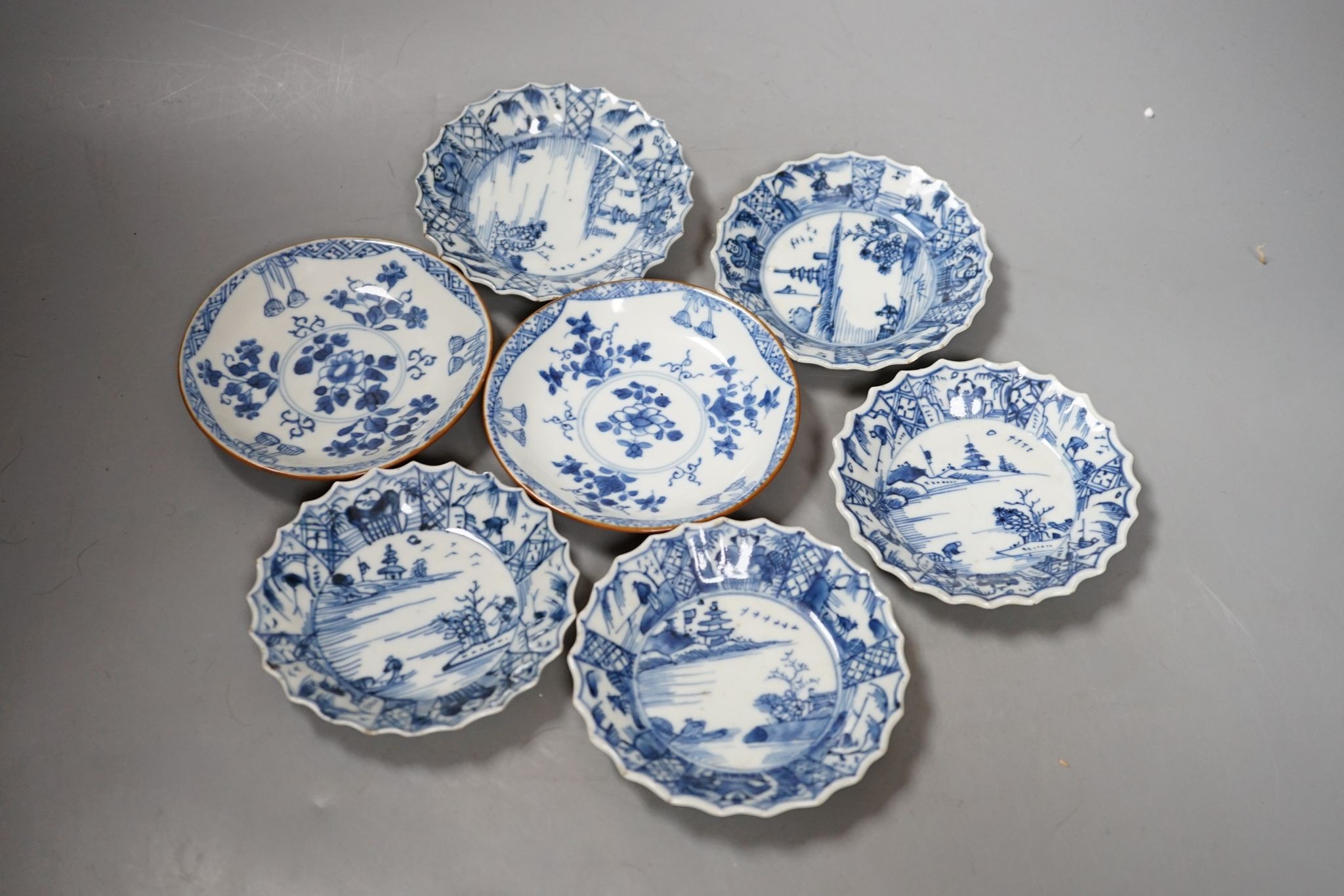 Chinese export cups and saucers - 11 items